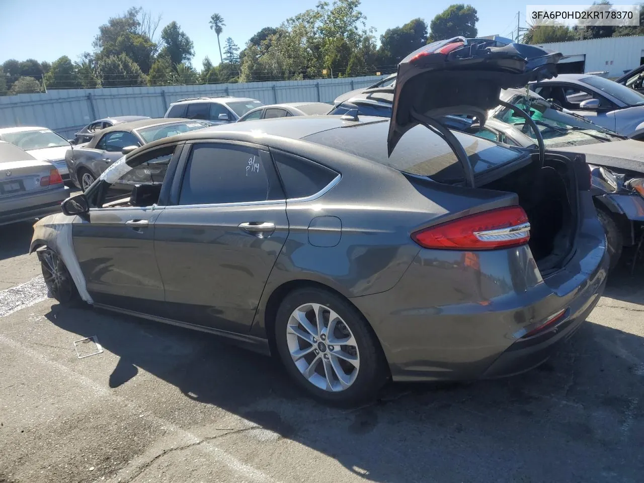 3FA6P0HD2KR178370 2019 Ford Fusion Se