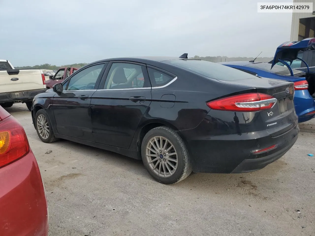 2019 Ford Fusion Se VIN: 3FA6P0H74KR142979 Lot: 68497534