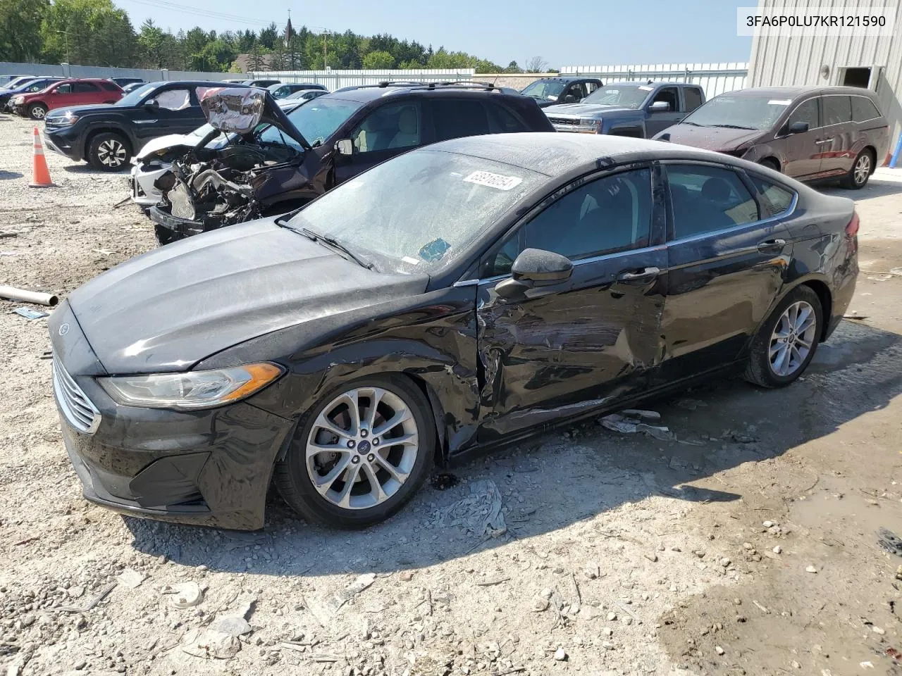 2019 Ford Fusion Se VIN: 3FA6P0LU7KR121590 Lot: 68916054