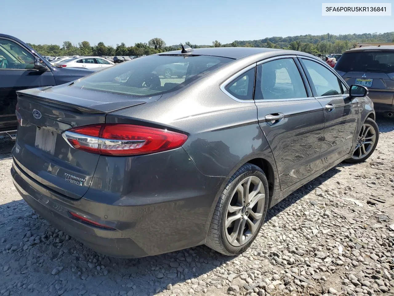 3FA6P0RU5KR136841 2019 Ford Fusion Titanium