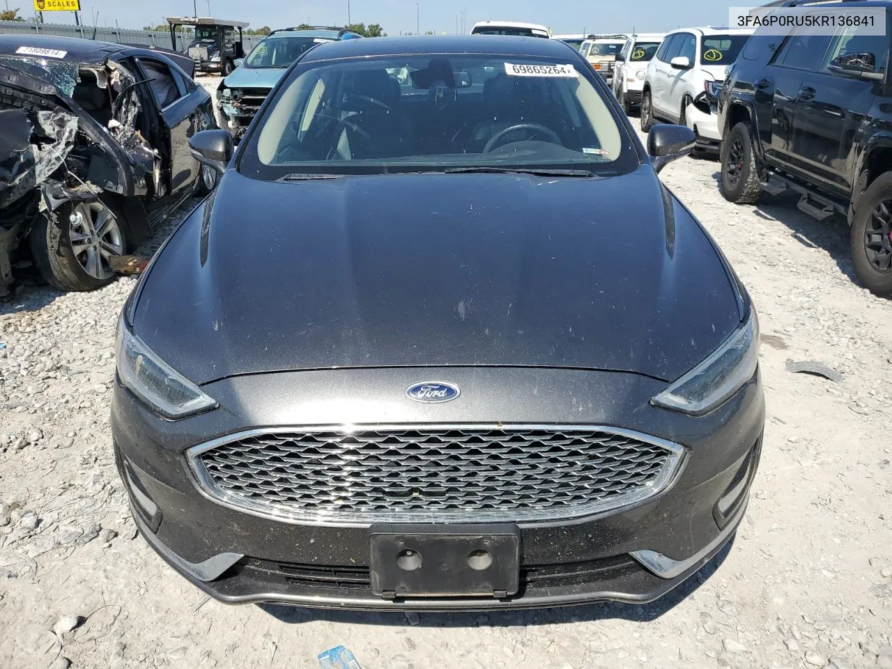 3FA6P0RU5KR136841 2019 Ford Fusion Titanium