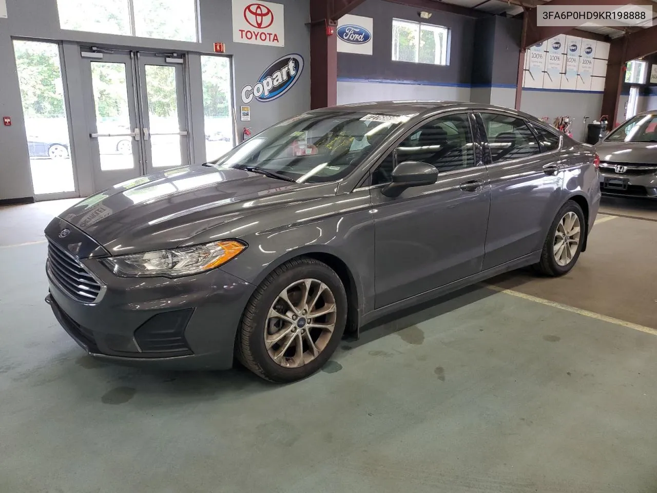 2019 Ford Fusion Se VIN: 3FA6P0HD9KR198888 Lot: 72768694