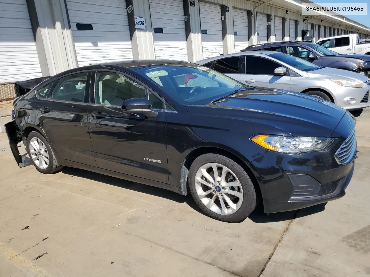 2019 Ford Fusion Se VIN: 3FA6P0LU5KR196465 Lot: 74033904