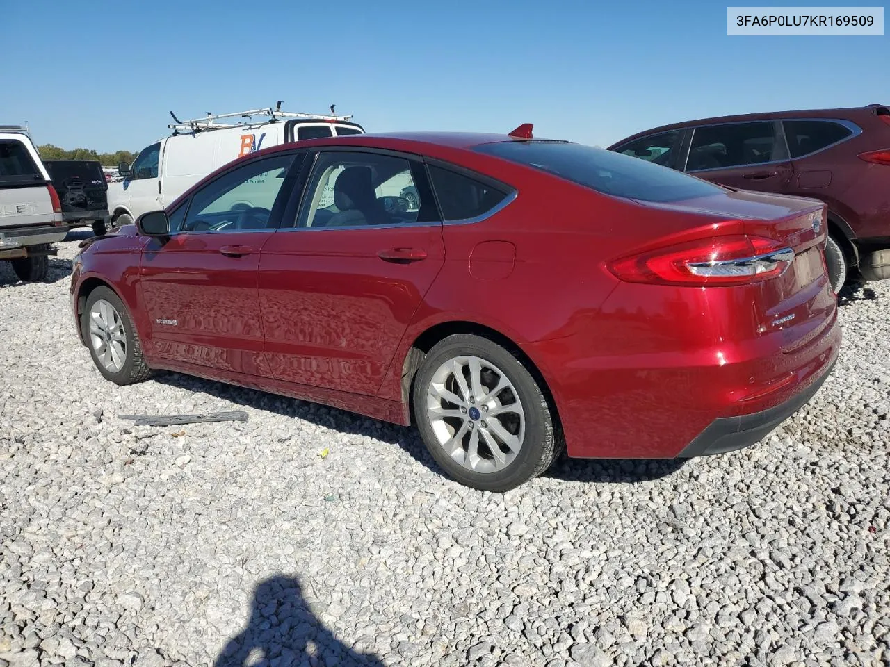 3FA6P0LU7KR169509 2019 Ford Fusion Se