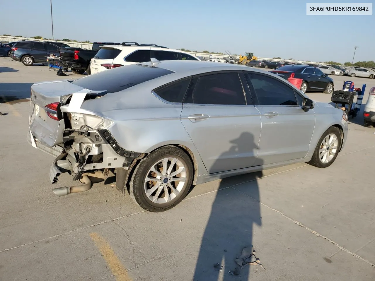 3FA6P0HD5KR169842 2019 Ford Fusion Se