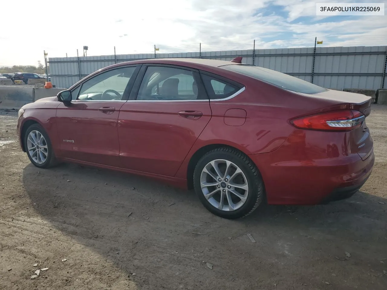 2019 Ford Fusion Se VIN: 3FA6P0LU1KR225069 Lot: 75937454