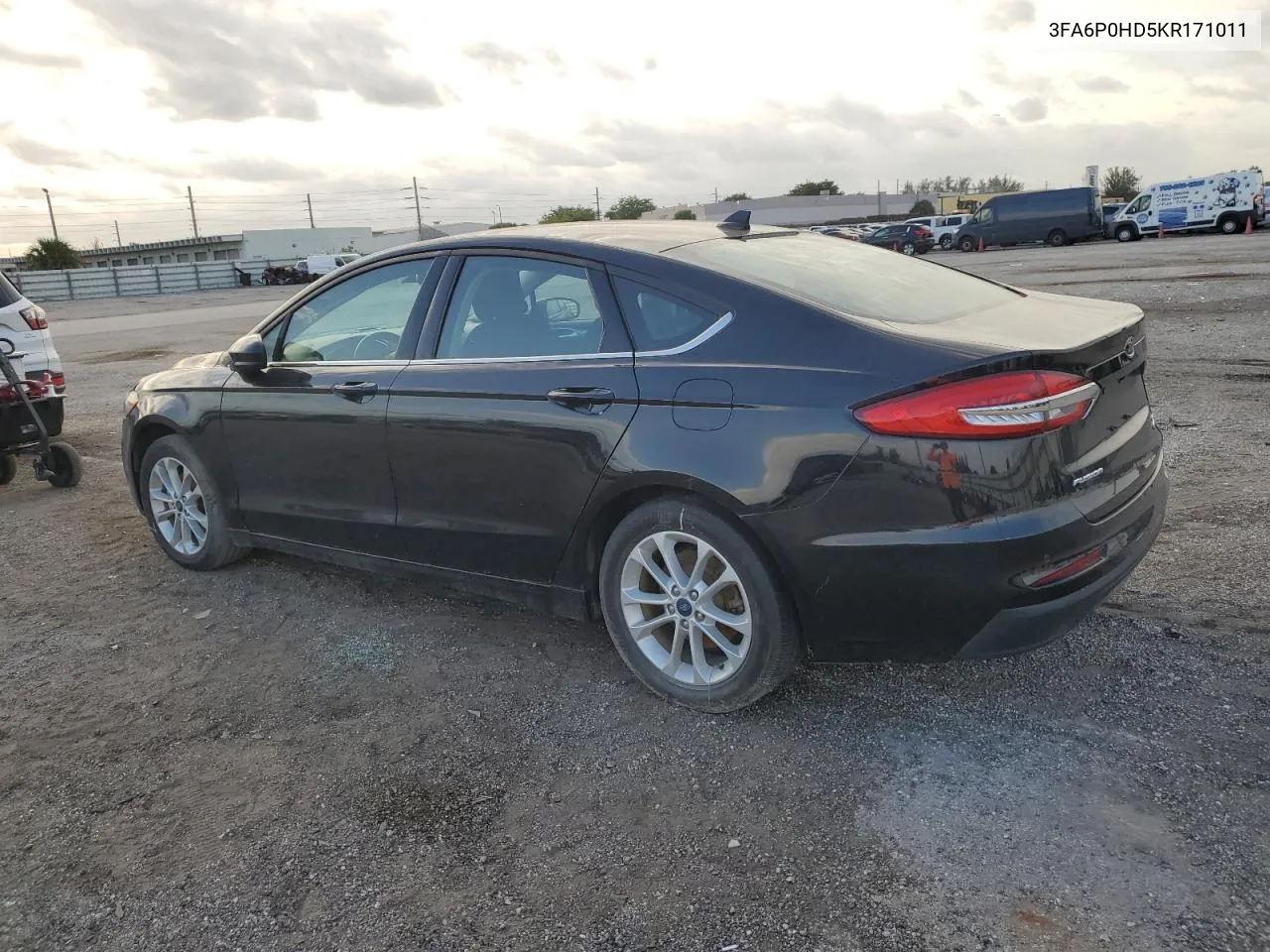 2019 Ford Fusion Se VIN: 3FA6P0HD5KR171011 Lot: 76518374