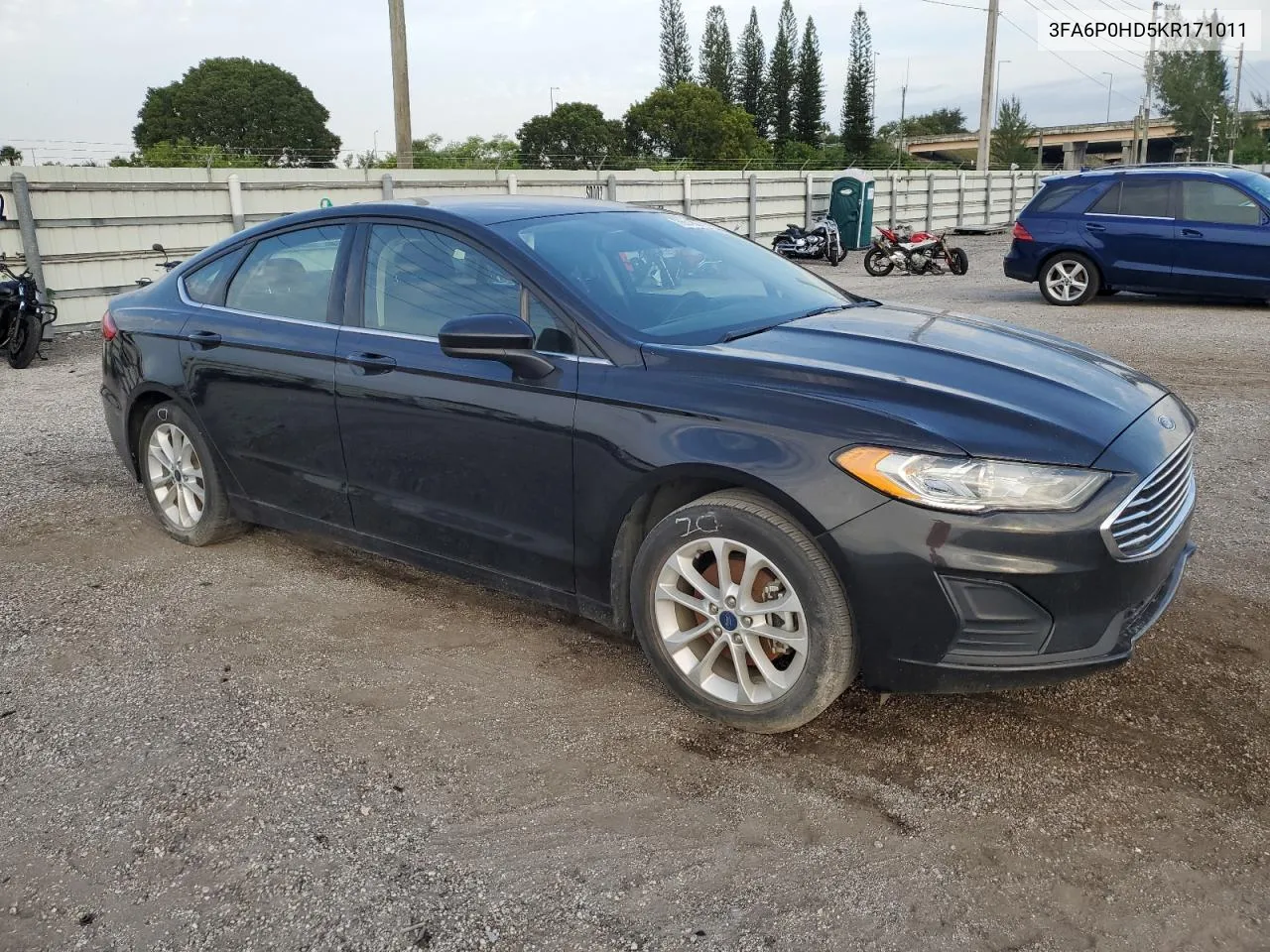 2019 Ford Fusion Se VIN: 3FA6P0HD5KR171011 Lot: 76518374