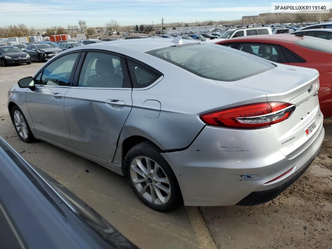 3FA6P0LUXKR119140 2019 Ford Fusion Se