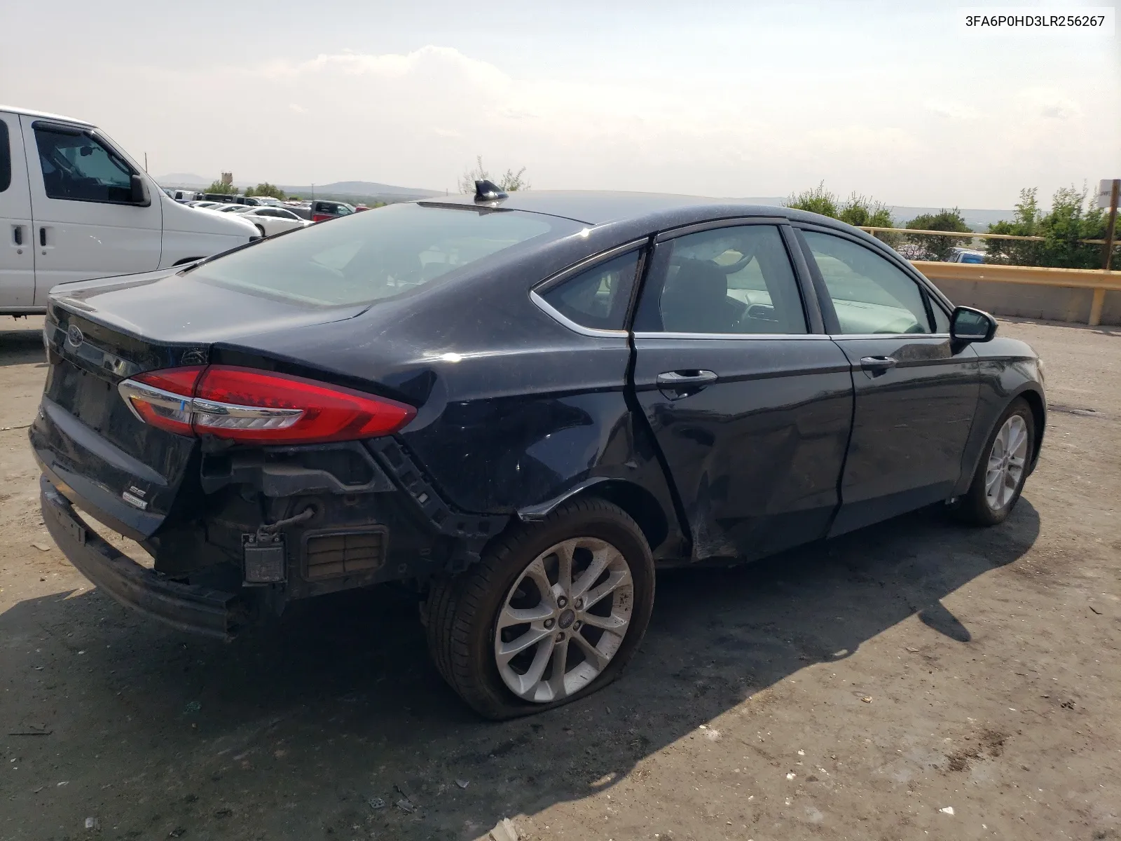 2020 Ford Fusion Se VIN: 3FA6P0HD3LR256267 Lot: 64223974