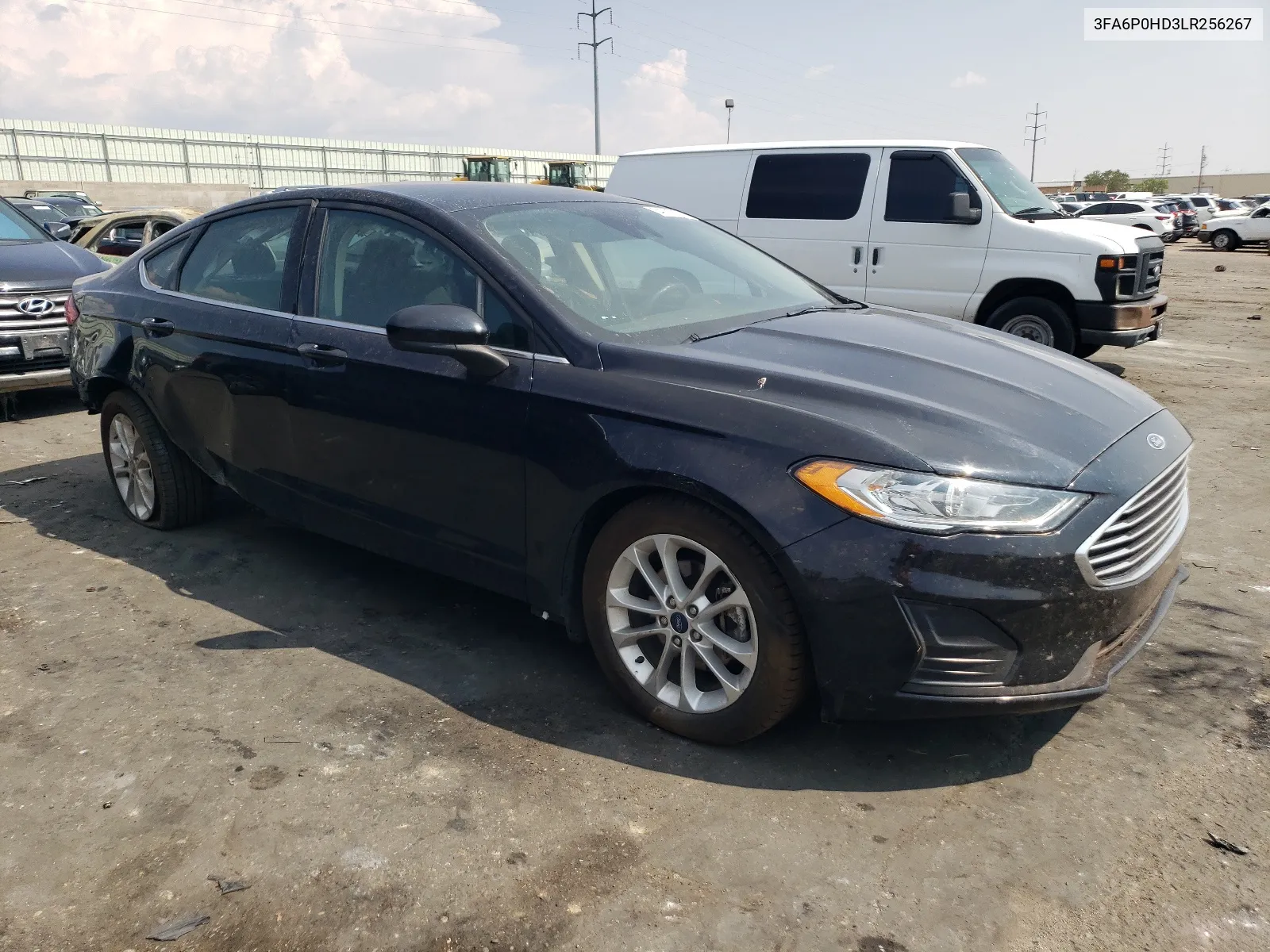 3FA6P0HD3LR256267 2020 Ford Fusion Se