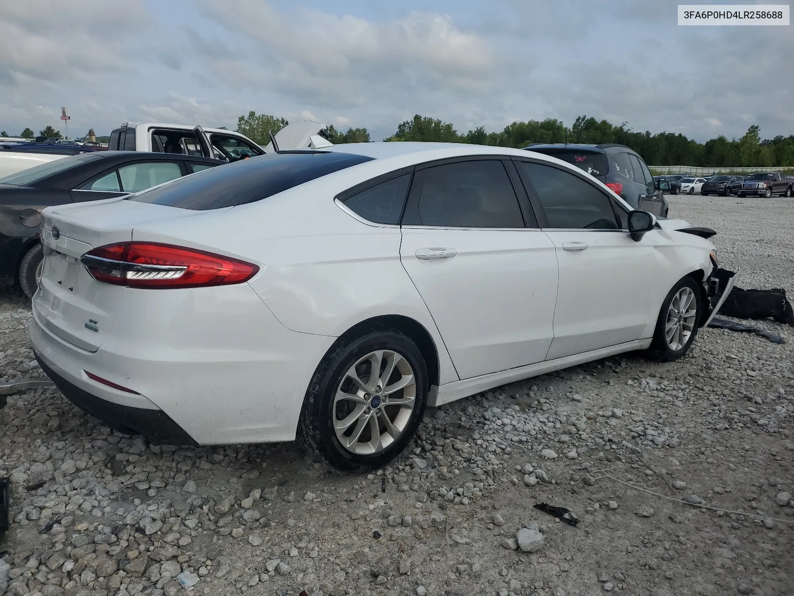 2020 Ford Fusion Se VIN: 3FA6P0HD4LR258688 Lot: 64237034