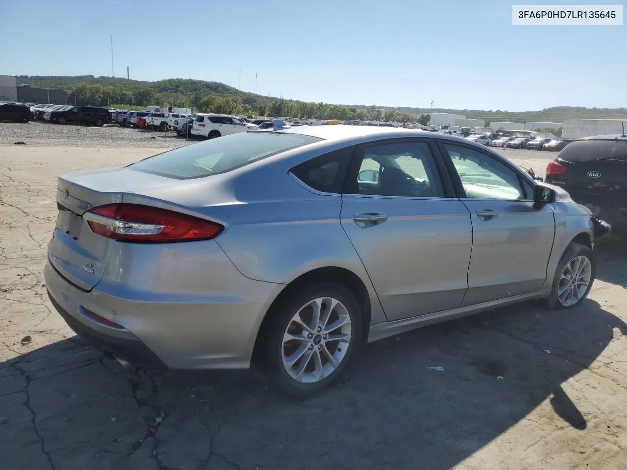 3FA6P0HD7LR135645 2020 Ford Fusion Se