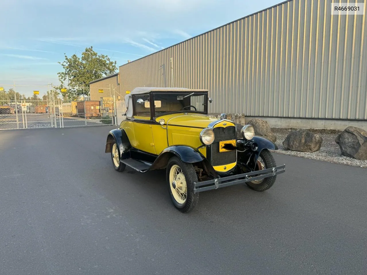 1931 Ford Model A VIN: R4669031 Lot: 73430804