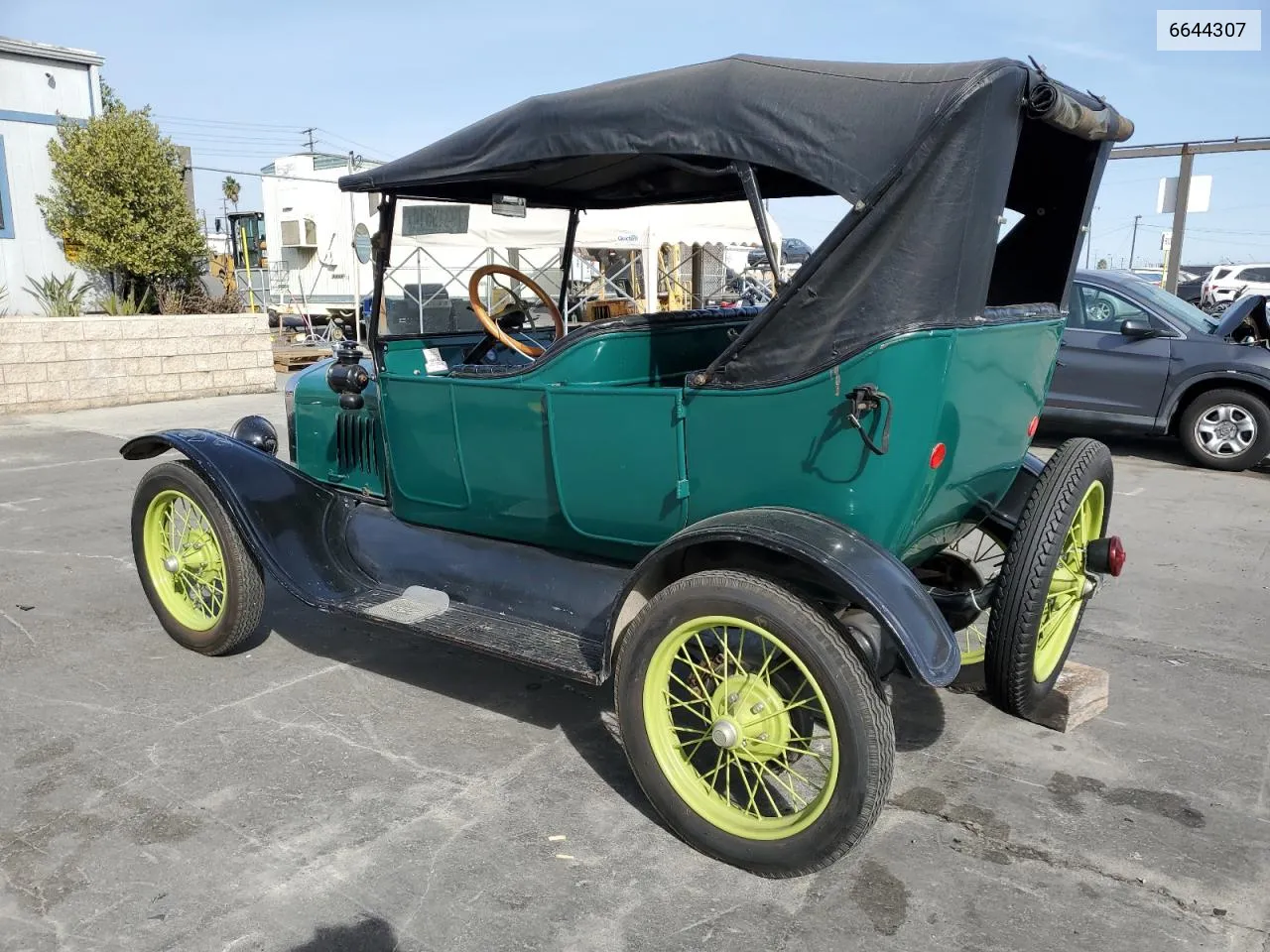 1922 Ford Model T VIN: 6644307 Lot: 79319514