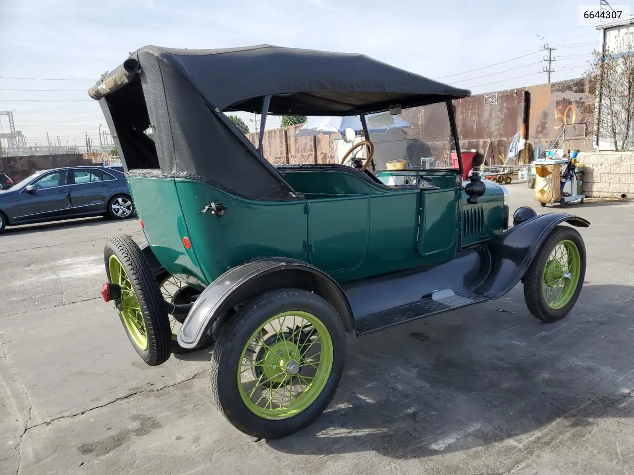 1922 Ford Model T VIN: 6644307 Lot: 79319514