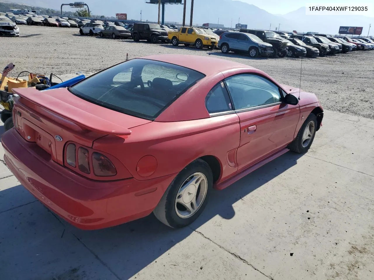 1998 Ford Mustang VIN: 1FAFP404XWF129035 Lot: 74871594