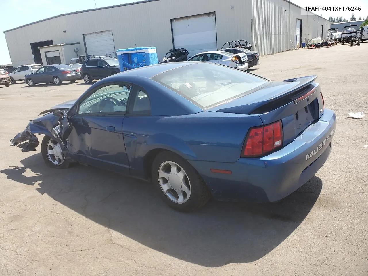 1999 Ford Mustang VIN: 1FAFP4041XF176245 Lot: 68884104