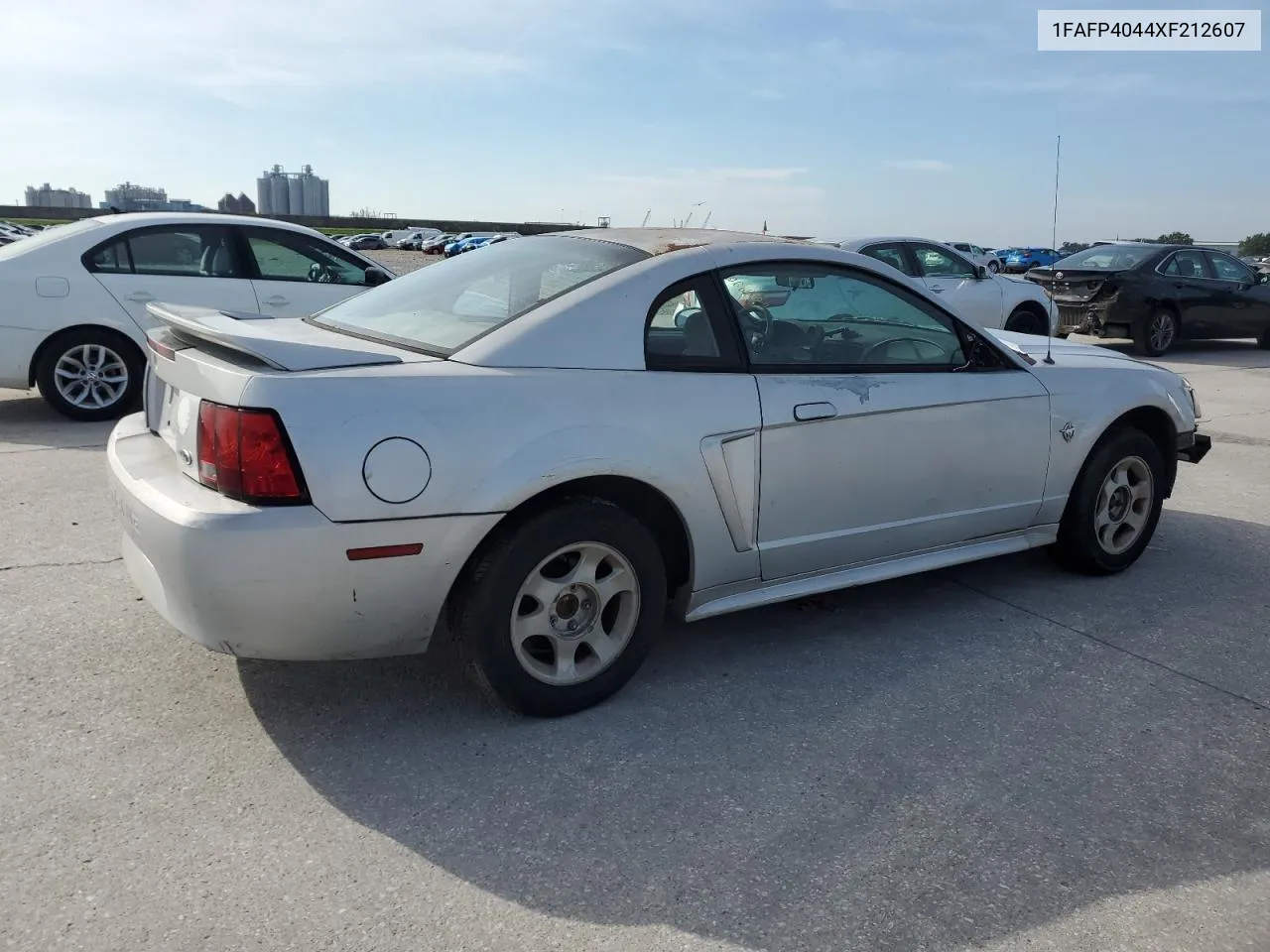 1999 Ford Mustang VIN: 1FAFP4044XF212607 Lot: 69862624