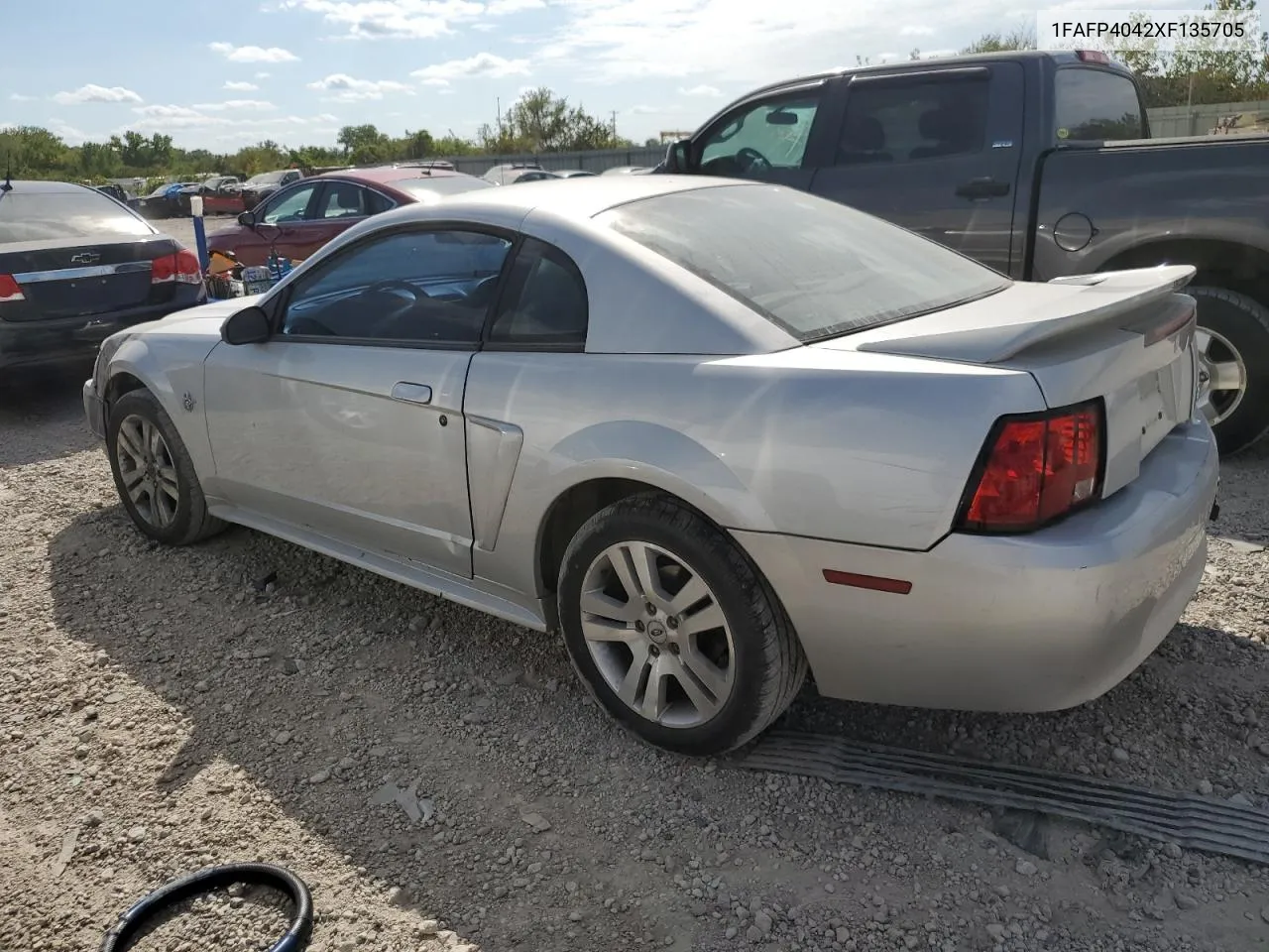 1999 Ford Mustang VIN: 1FAFP4042XF135705 Lot: 71837914