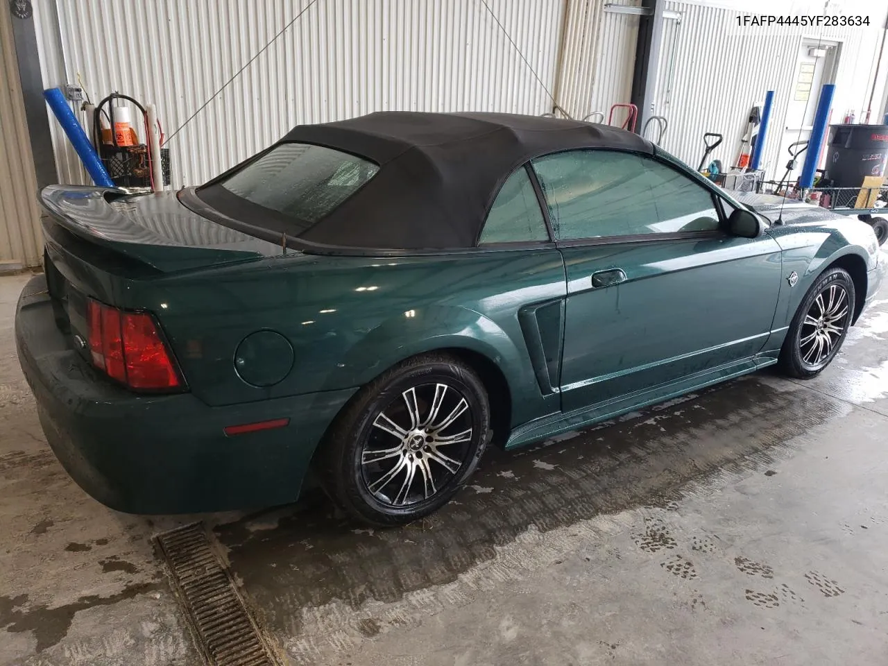 2000 Ford Mustang VIN: 1FAFP4445YF283634 Lot: 61059624