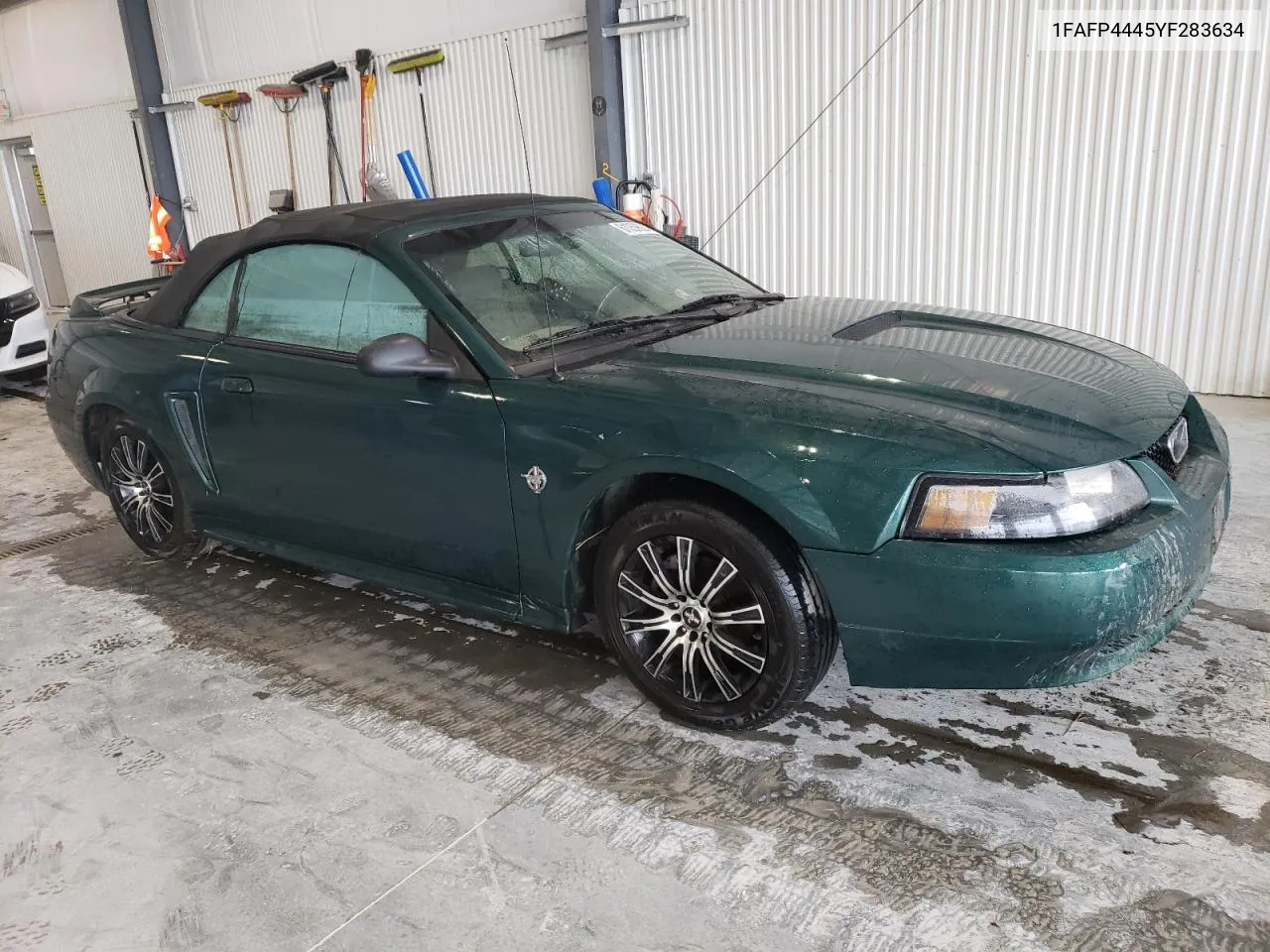 2000 Ford Mustang VIN: 1FAFP4445YF283634 Lot: 61059624