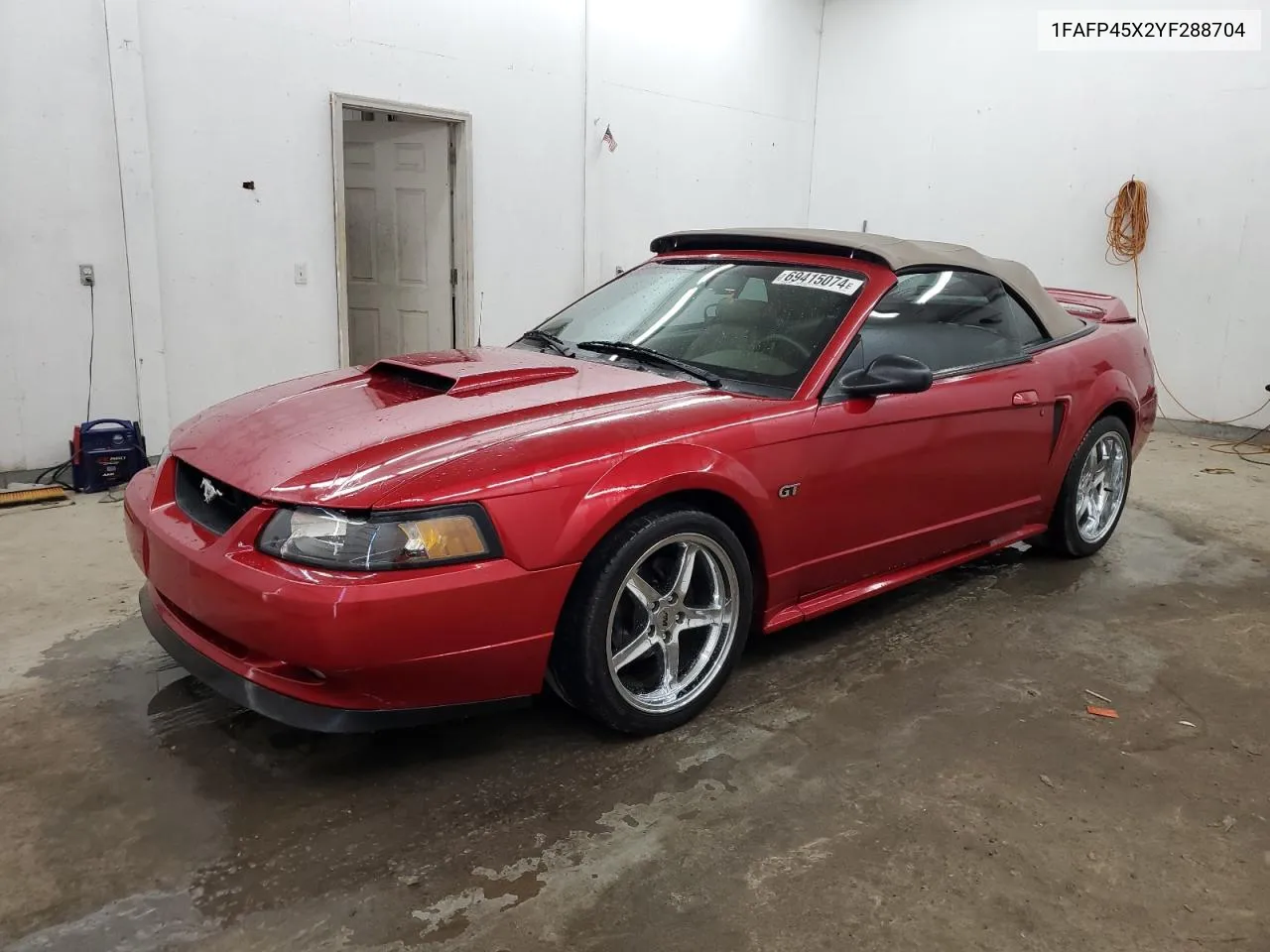 2000 Ford Mustang Gt VIN: 1FAFP45X2YF288704 Lot: 69415074