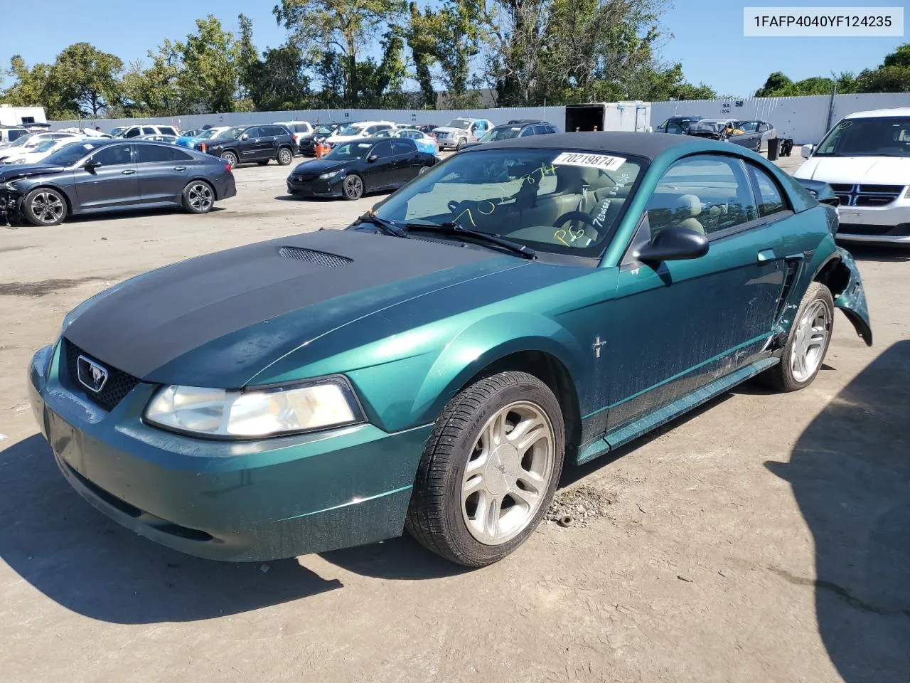 2000 Ford Mustang VIN: 1FAFP4040YF124235 Lot: 70219874