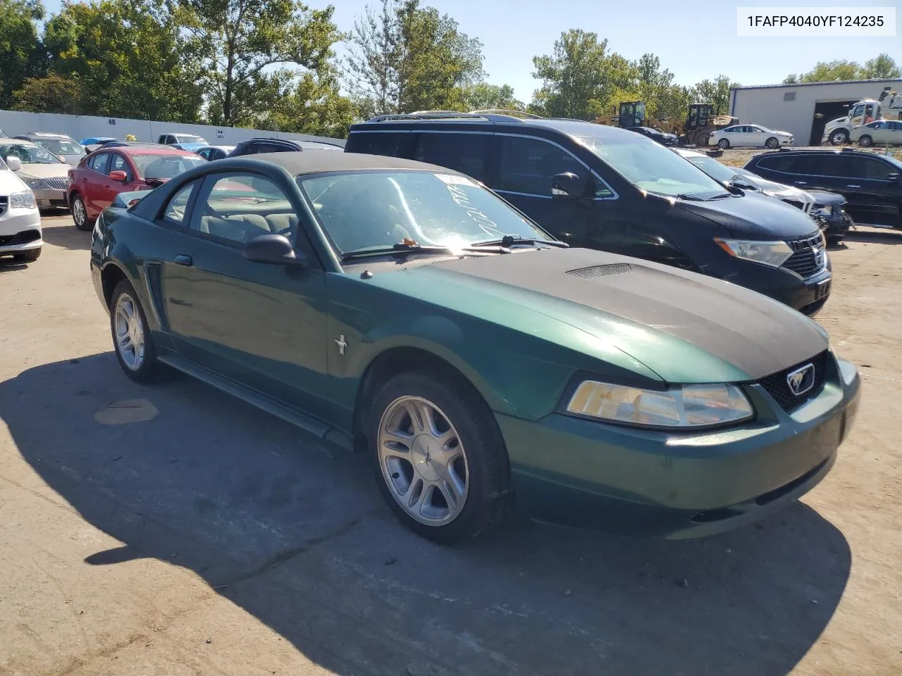 2000 Ford Mustang VIN: 1FAFP4040YF124235 Lot: 70219874