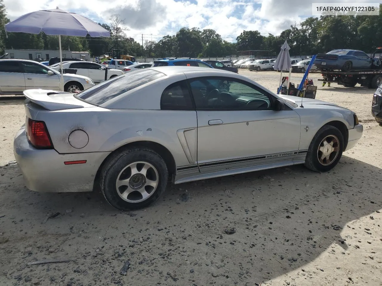 1FAFP404XYF122105 2000 Ford Mustang