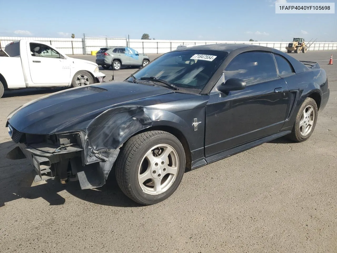 2000 Ford Mustang VIN: 1FAFP4040YF105698 Lot: 71847554