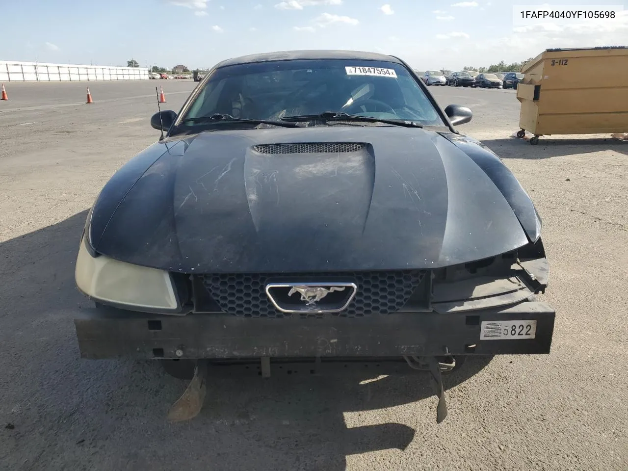 2000 Ford Mustang VIN: 1FAFP4040YF105698 Lot: 71847554