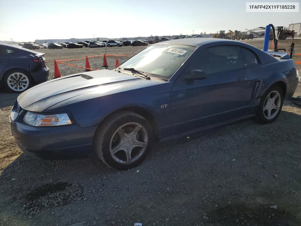 1FAFP42X1YF185228 2000 Ford Mustang Gt