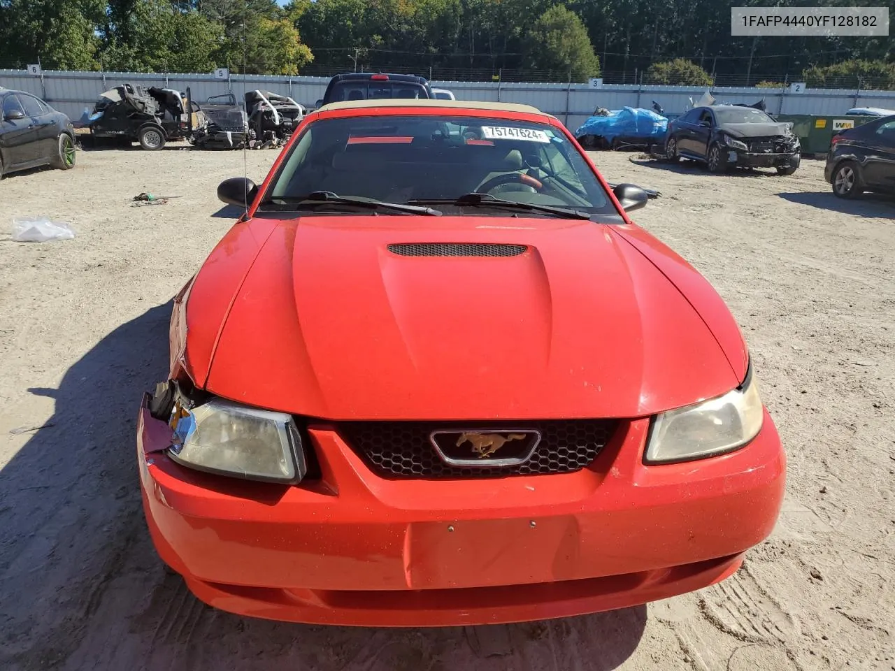 2000 Ford Mustang VIN: 1FAFP4440YF128182 Lot: 75747624