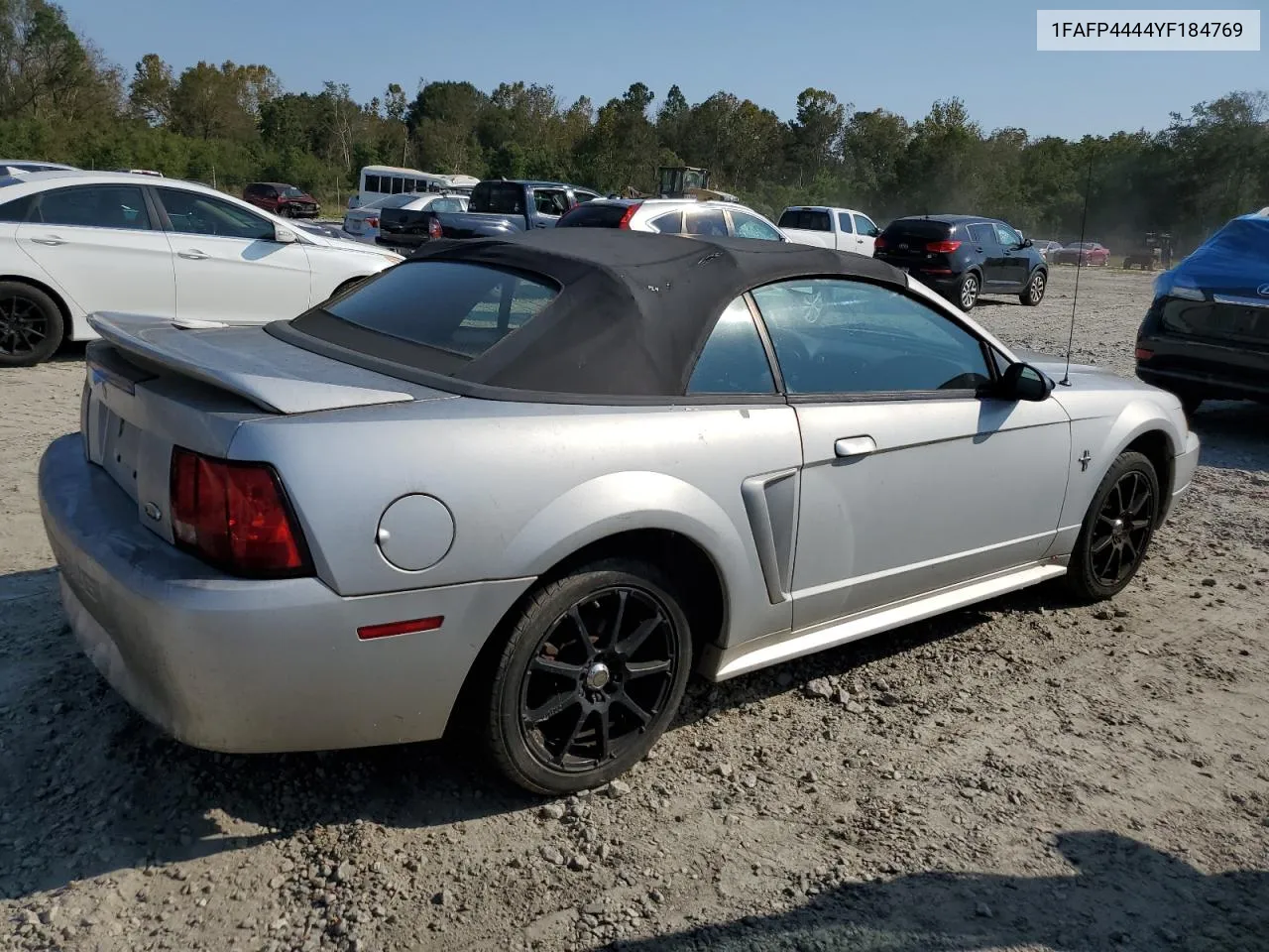 2000 Ford Mustang VIN: 1FAFP4444YF184769 Lot: 76180104