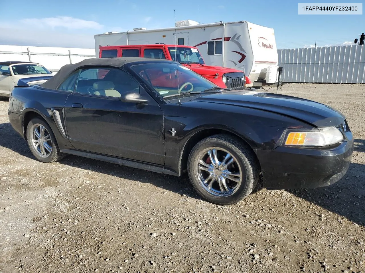 2000 Ford Mustang VIN: 1FAFP4440YF232400 Lot: 76713344