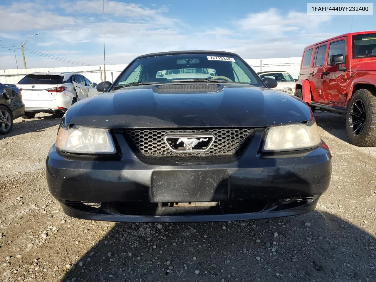 2000 Ford Mustang VIN: 1FAFP4440YF232400 Lot: 76713344