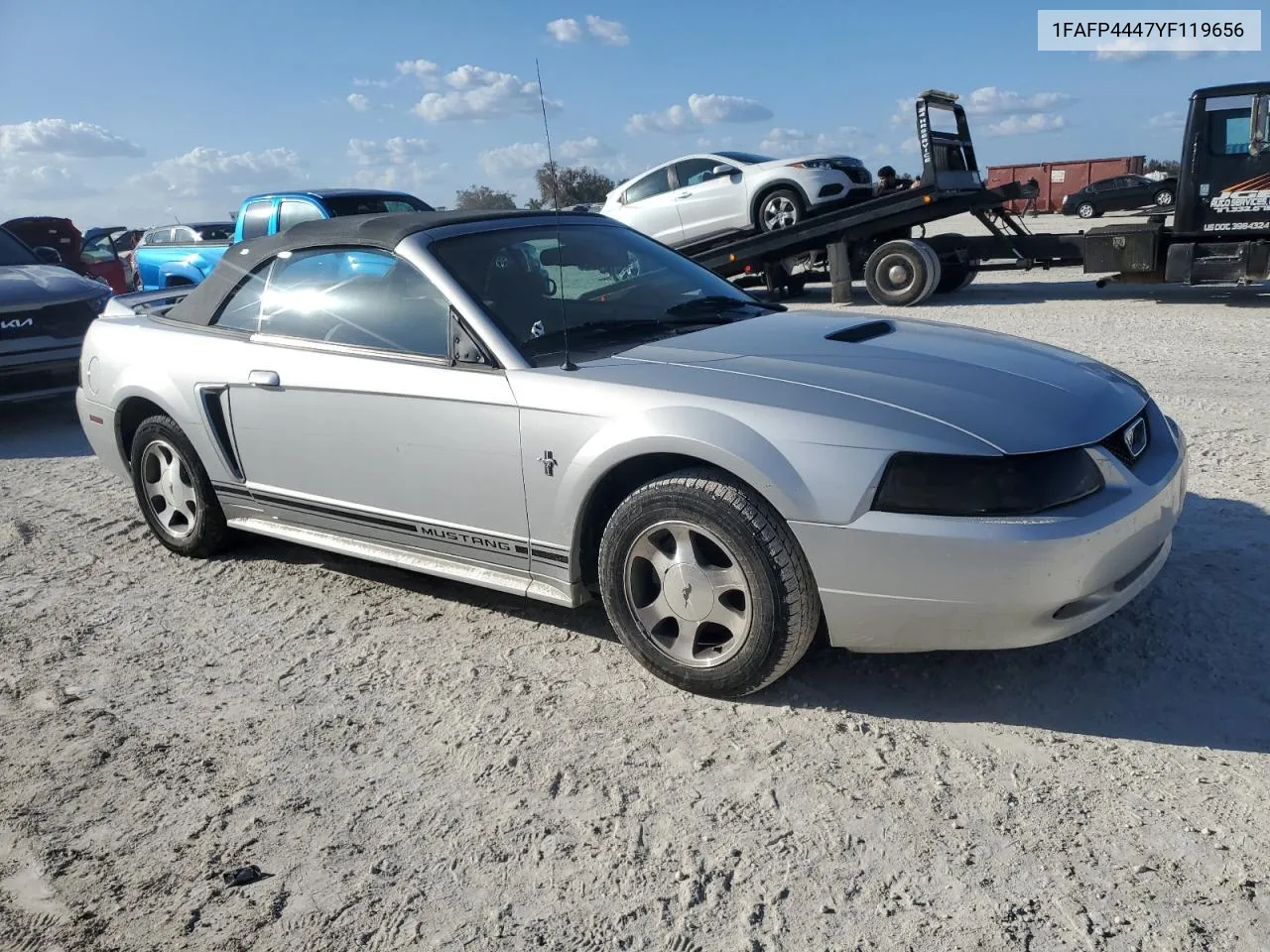 2000 Ford Mustang VIN: 1FAFP4447YF119656 Lot: 77693224