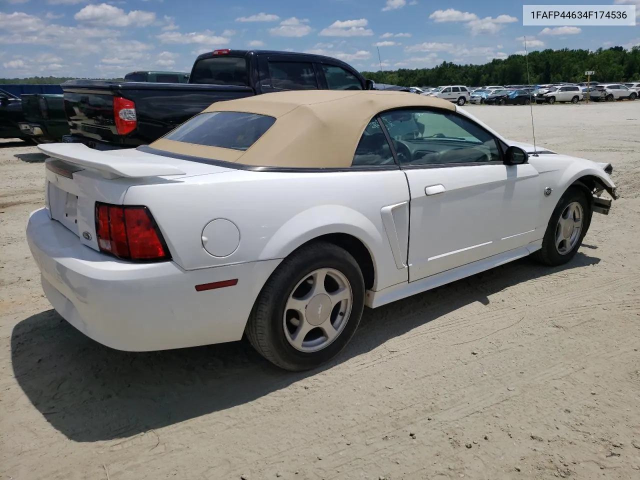 2004 Ford Mustang VIN: 1FAFP44634F174536 Lot: 62699174