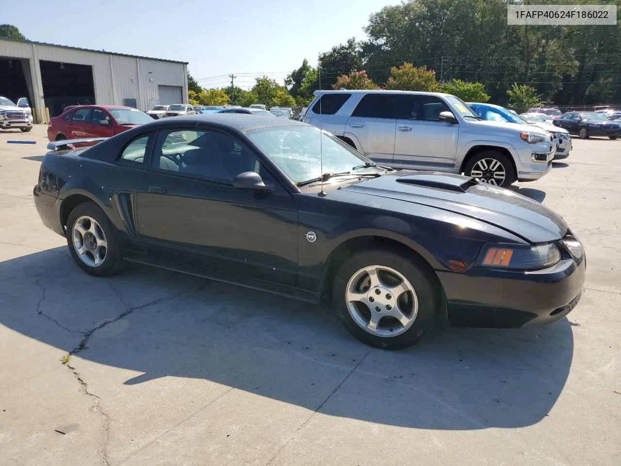 2004 Ford Mustang VIN: 1FAFP40624F186022 Lot: 68210494