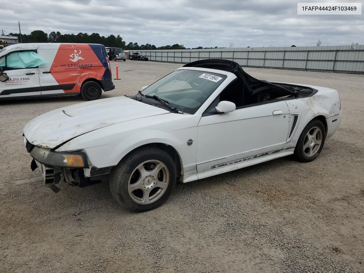 2004 Ford Mustang VIN: 1FAFP44424F103469 Lot: 70221994