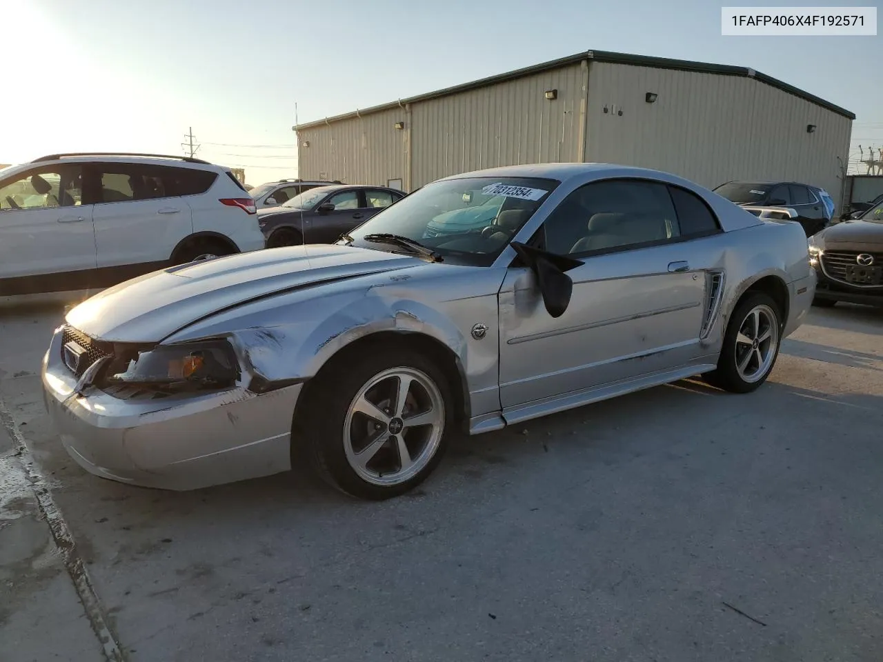 2004 Ford Mustang VIN: 1FAFP406X4F192571 Lot: 70312354