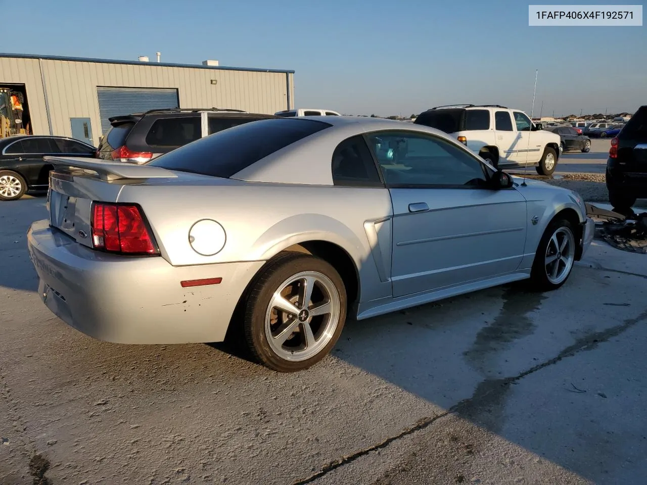 2004 Ford Mustang VIN: 1FAFP406X4F192571 Lot: 70312354