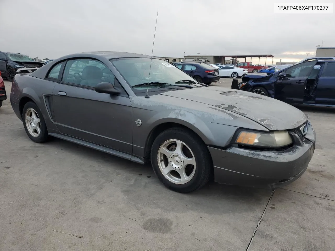 2004 Ford Mustang VIN: 1FAFP406X4F170277 Lot: 70915234