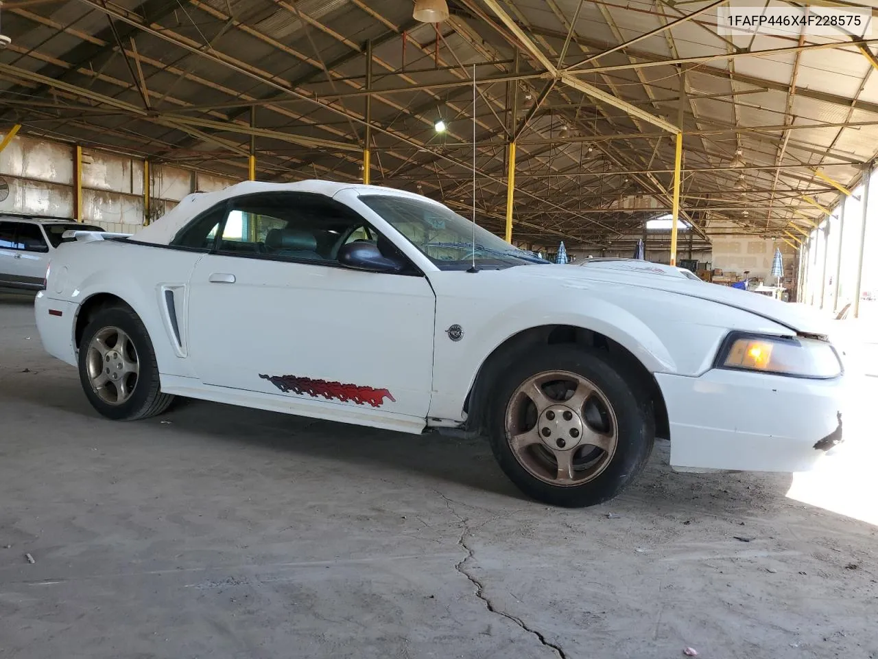 2004 Ford Mustang VIN: 1FAFP446X4F228575 Lot: 72377434