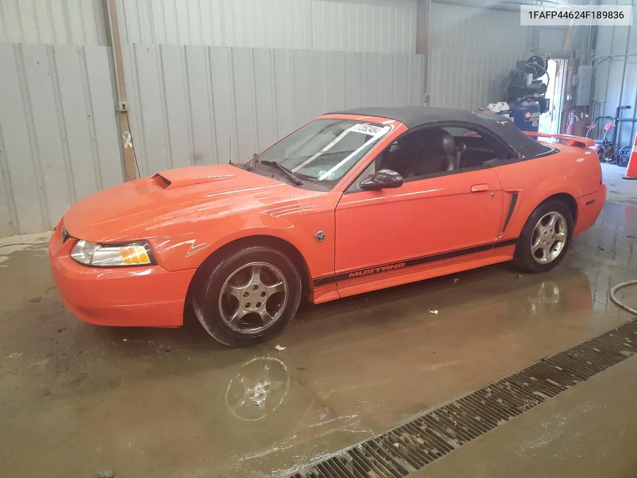 2004 Ford Mustang VIN: 1FAFP44624F189836 Lot: 77352484