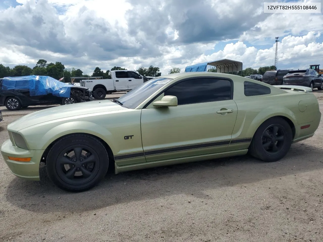 2005 Ford Mustang Gt VIN: 1ZVFT82H555108446 Lot: 63703894