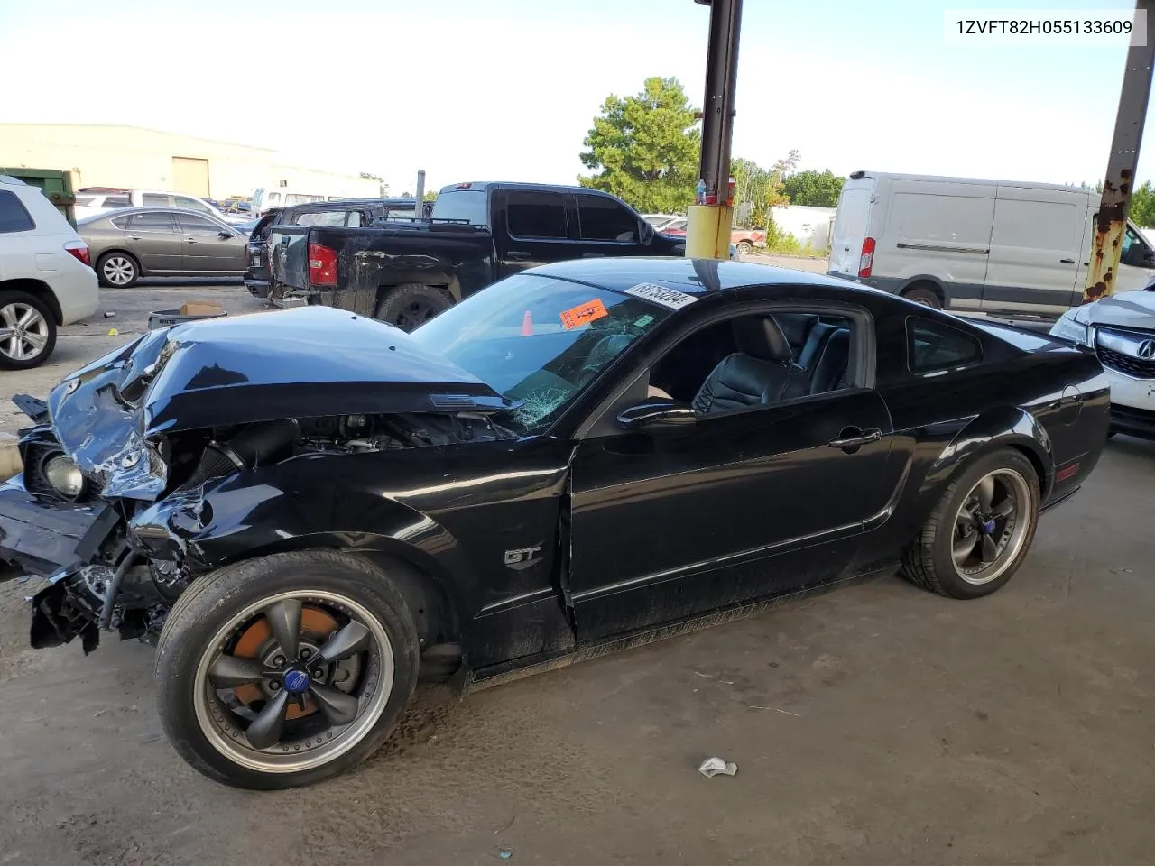 1ZVFT82H055133609 2005 Ford Mustang Gt