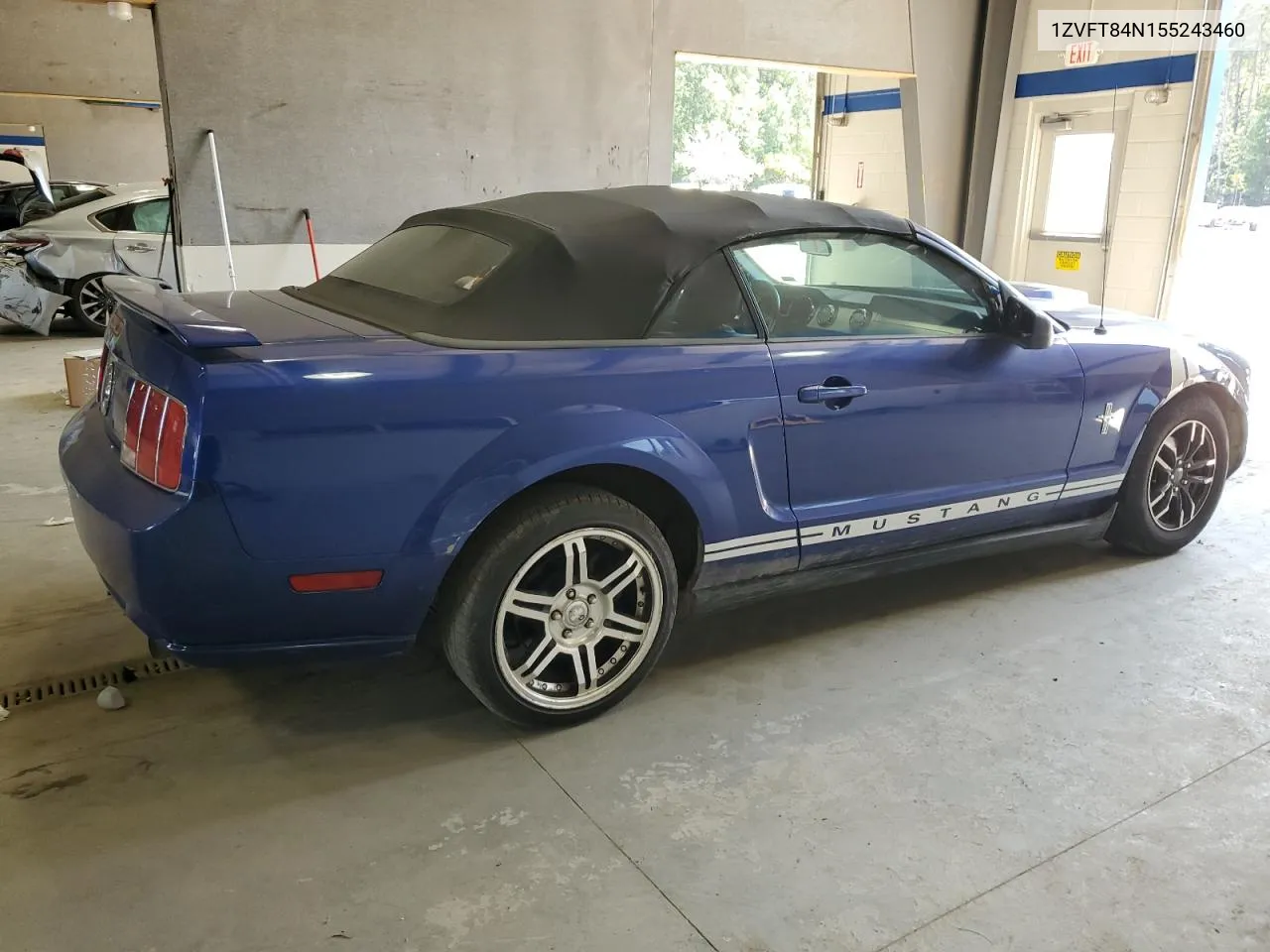 2005 Ford Mustang VIN: 1ZVFT84N155243460 Lot: 71034604