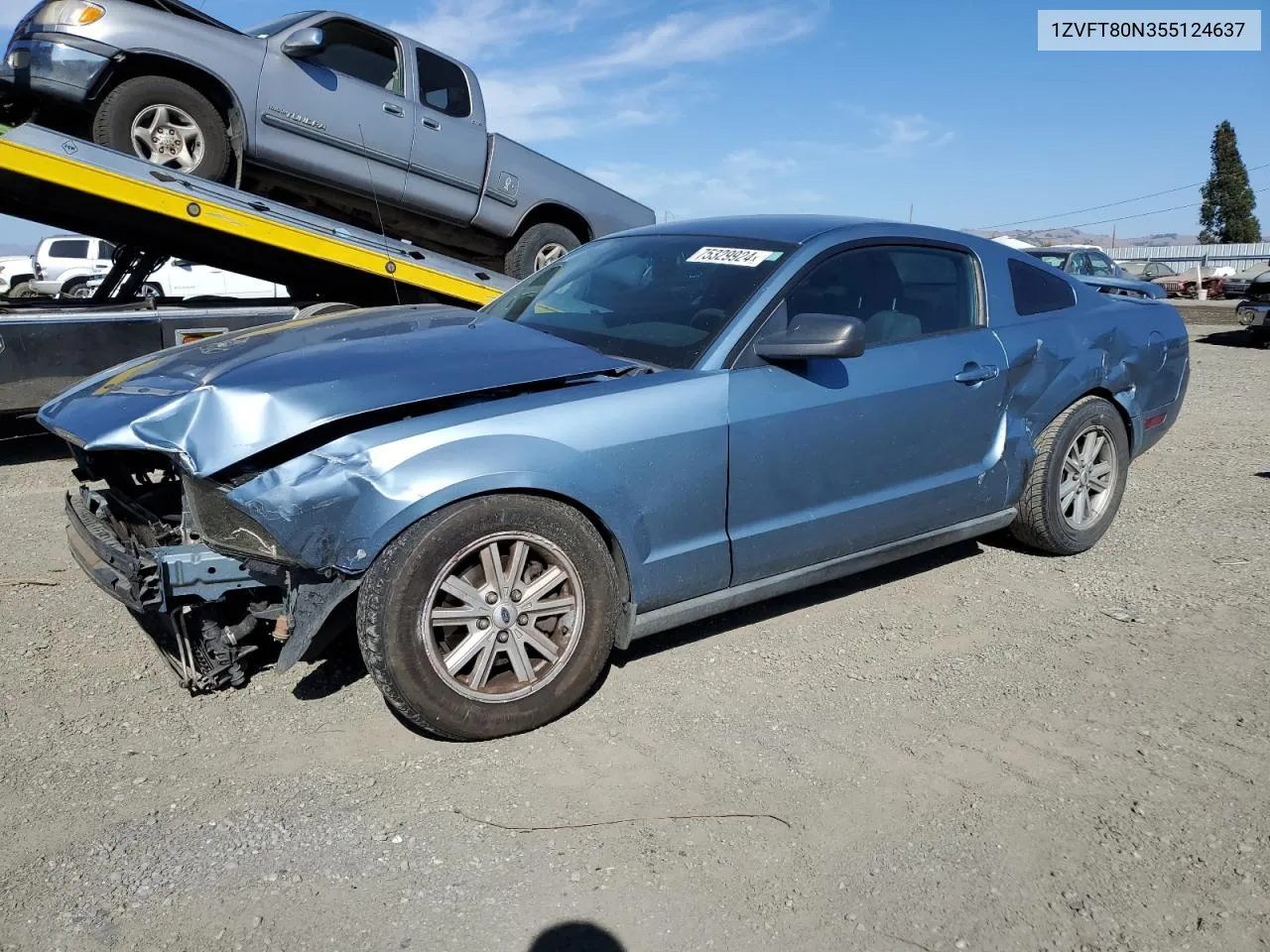 2005 Ford Mustang VIN: 1ZVFT80N355124637 Lot: 75329924